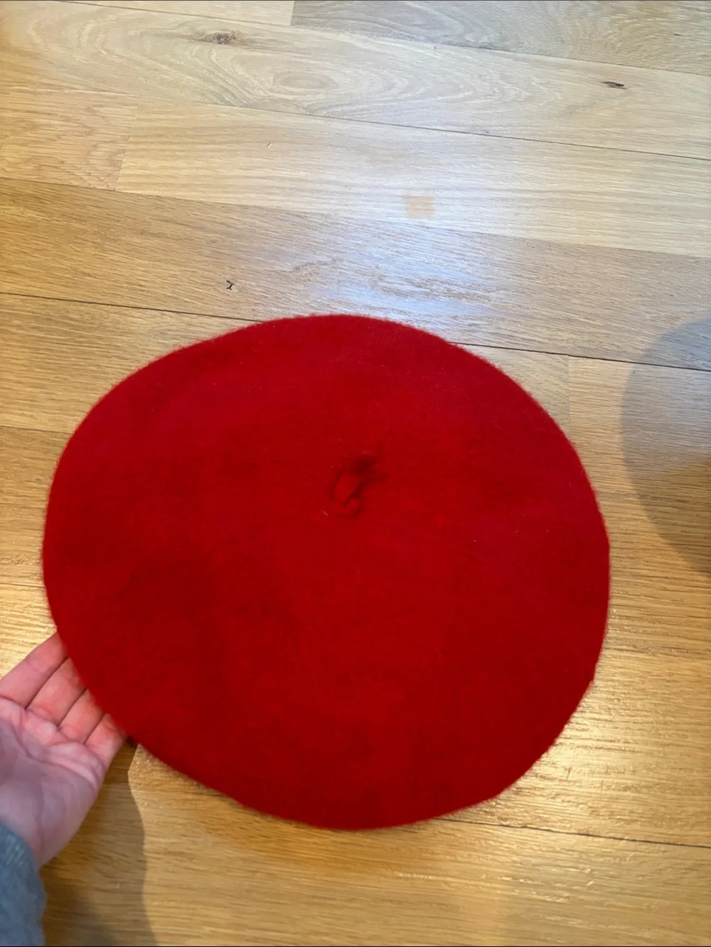 Vtg Rand Shoppe Red Beret 100% Wool OS